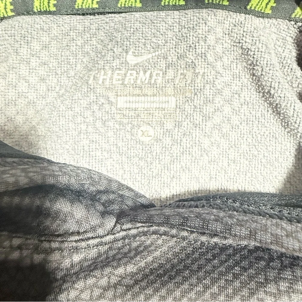 Nike Therma-Fit Gray Hoodie